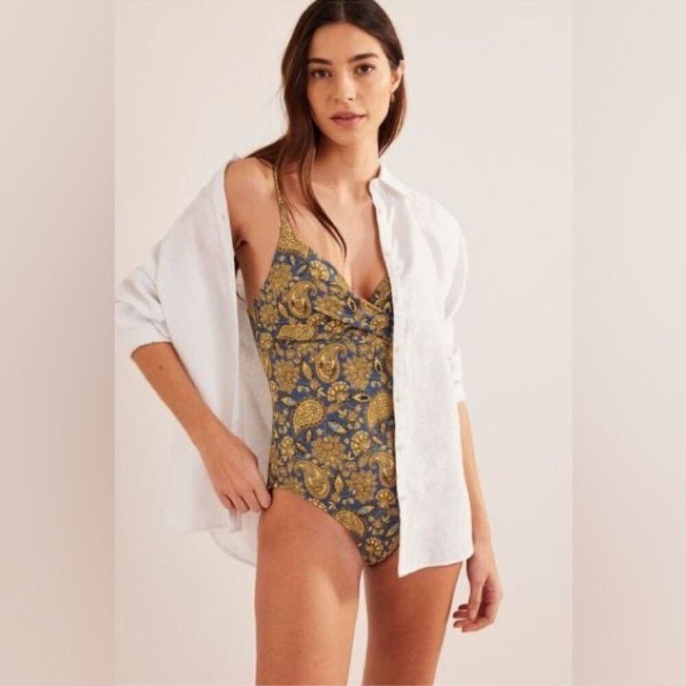 NWOT BODEN Gold Capri Cup-Size Swimsuit Paisley Print S0280‎ Size 32D